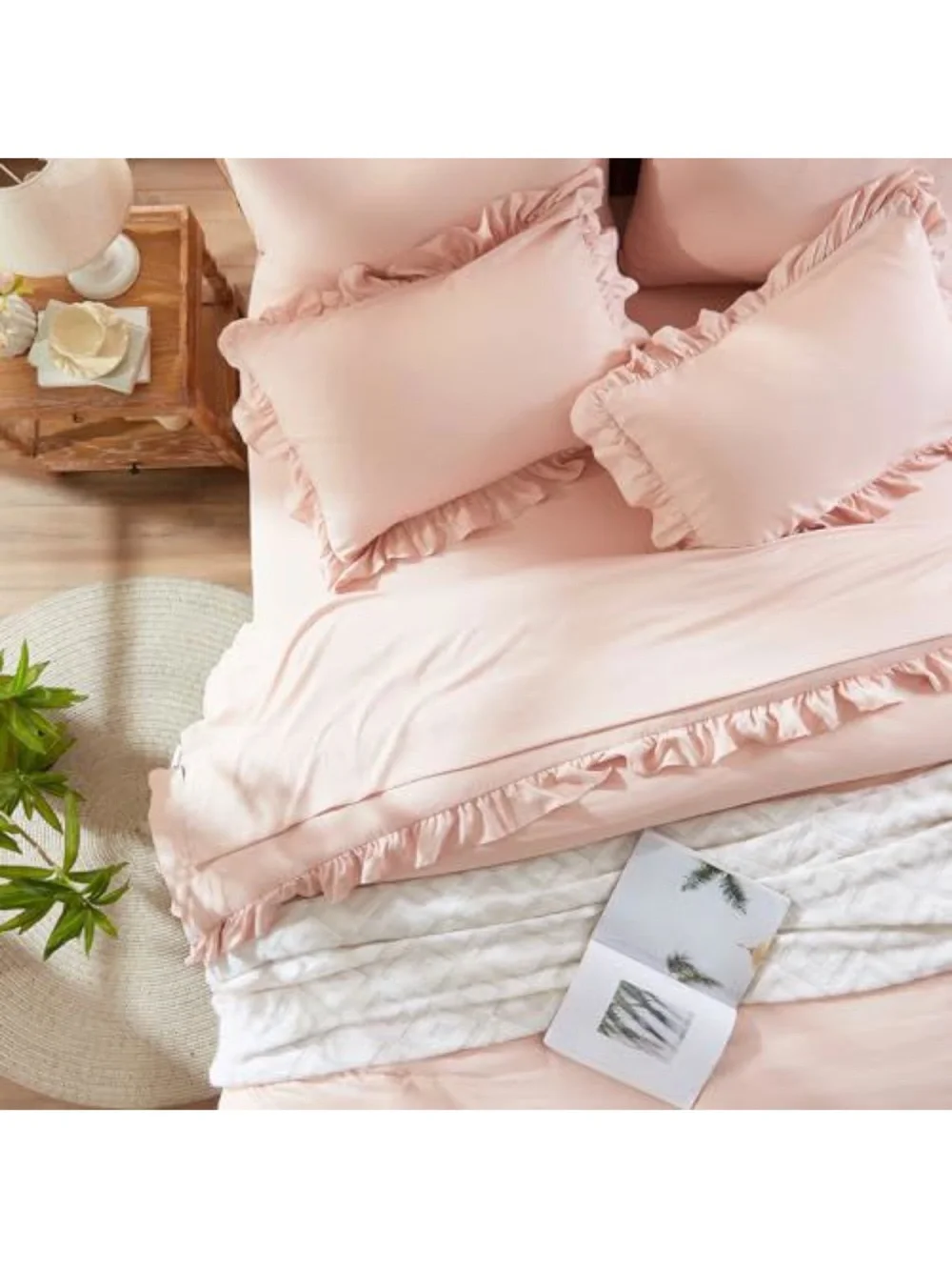 Pink Ruffle Twin 5 piece bed in bag Comforter Set